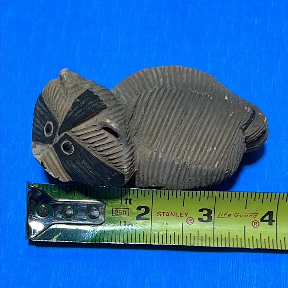 Vintage Artisania Rinconada raccoon figure - Picture 3 of 7